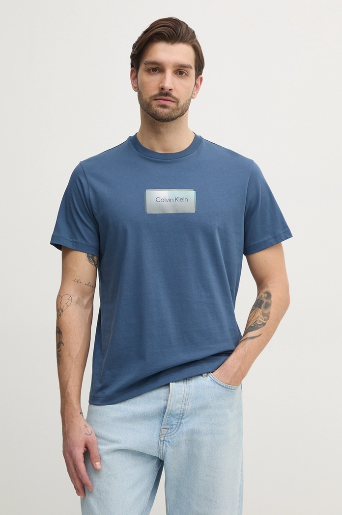 Bavlněné tričko Calvin Klein potisk modrá K10K114174