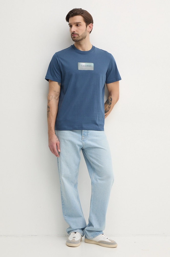 Bavlněné tričko Calvin Klein K10K114174 modrá SS25