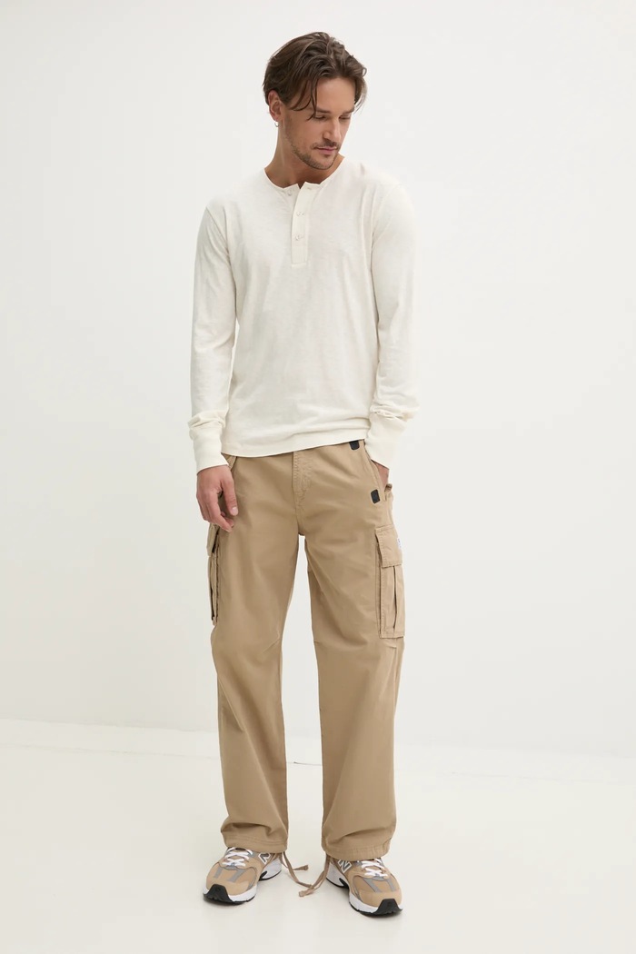 Bavlnené tričko s dlhým rukávom Superdry M6010880A.C1T béžová SS25
