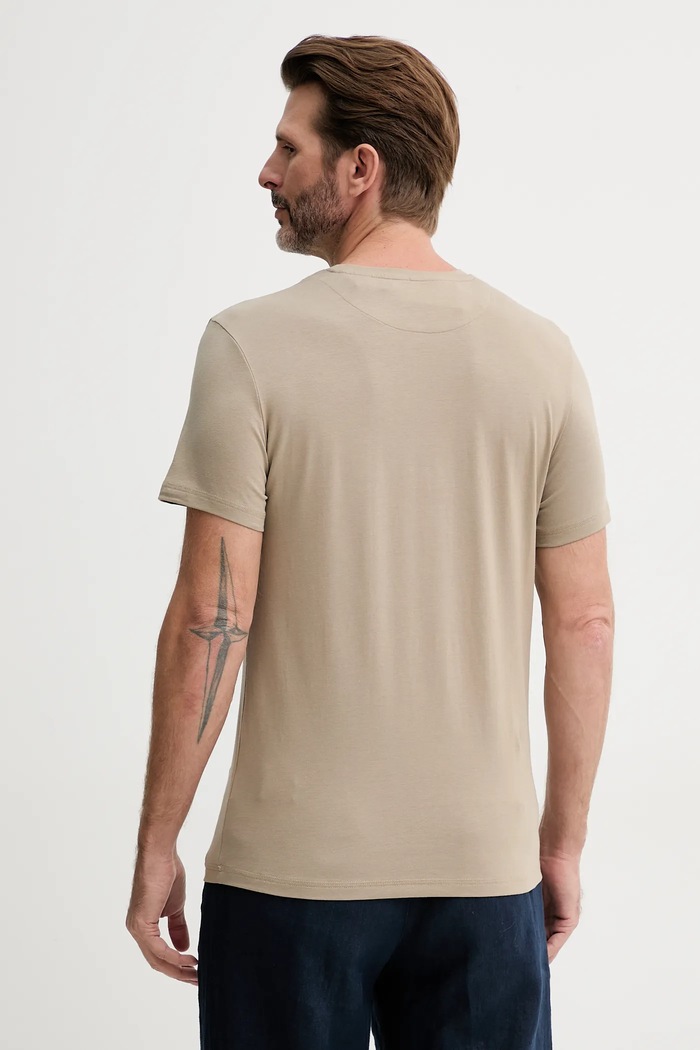 Îmbrăcăminte Guess tricou U5GM30.KCPZ1 bej