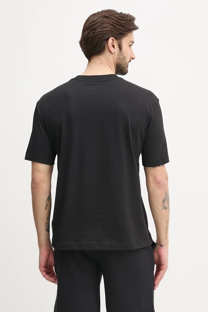 Odzież Calvin Klein Jeans T-shirt bawełniany J30J327524 czarny