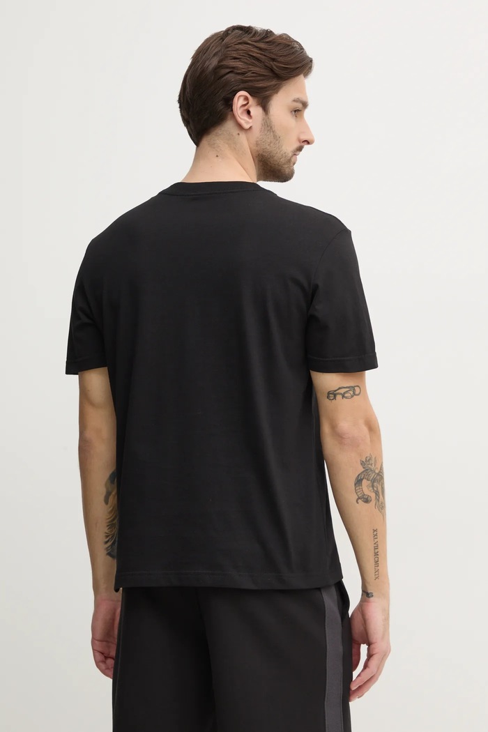 Odzież Calvin Klein Jeans t-shirt bawełniany J30J327471 czarny