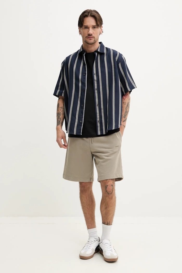Bavlnené tričko Karl Lagerfeld Jeans A2M17050 čierna SS25