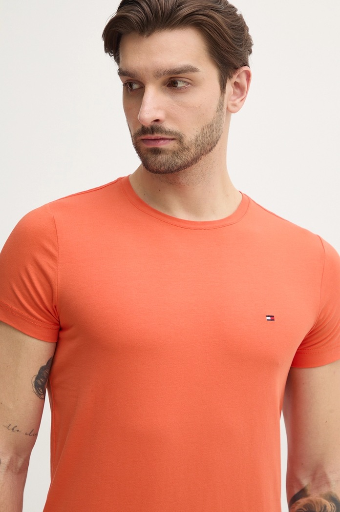 Tommy Hilfiger basic tričko pánske bavlnené s elastanom oranžová MW0MW10800.