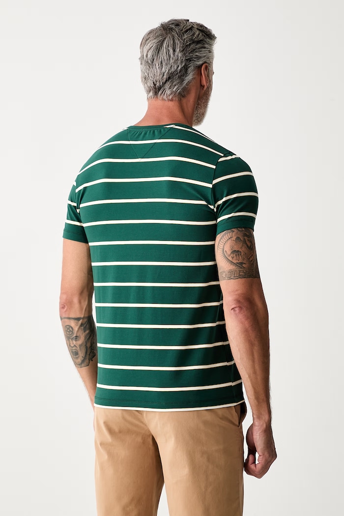 Odzież Tommy Hilfiger T-shirt basic męski bawełniany z elastanem MW0MW10800. zielony