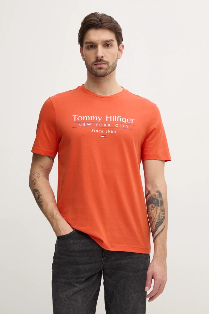 Tommy Hilfiger t-shirt bawełniany nadruk pomarańczowy MW0MW38621