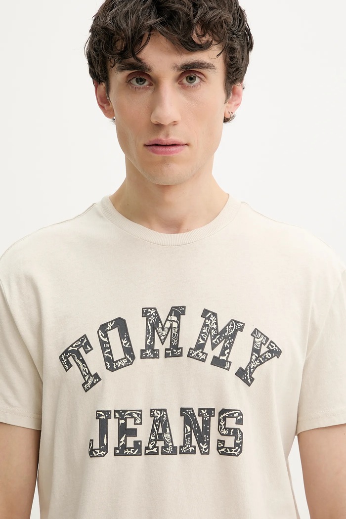Odzież Tommy Jeans t-shirt bawełniany DM0DM20773 beżowy
