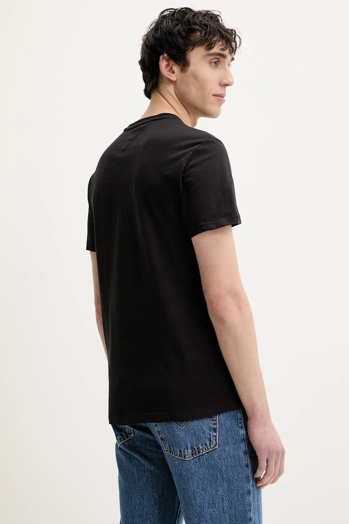 Tommy Jeans pamut póló fekete DM0DM21344