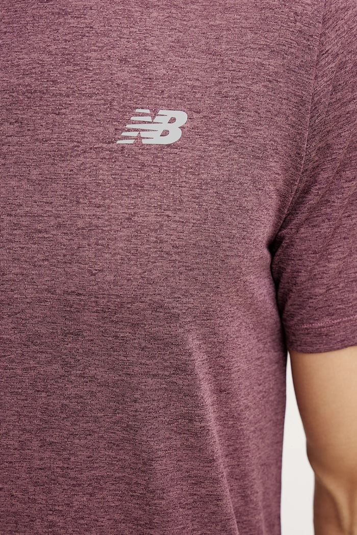 New Balance t-shirt do biegania Athletics MT41253FDP fioletowy