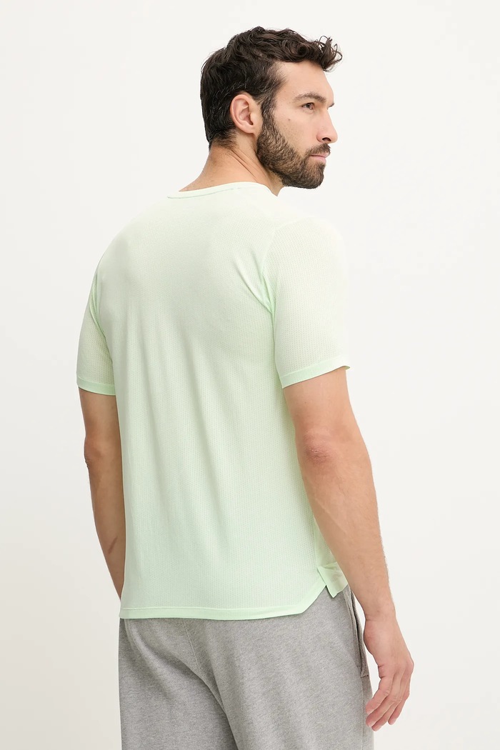 Odzież New Balance t-shirt treningowy MT41253MEW zielony