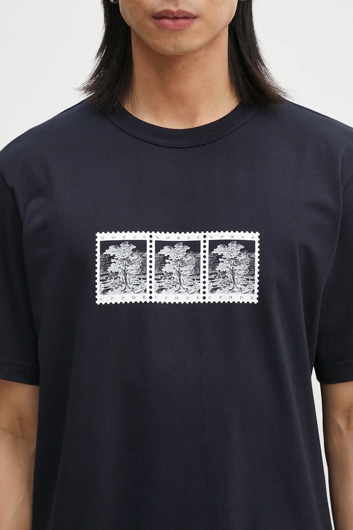 Tricou din bumbac Holger Post Stamp Print T-Shirt Norse Projects N01.0686.7004 bleumarin
