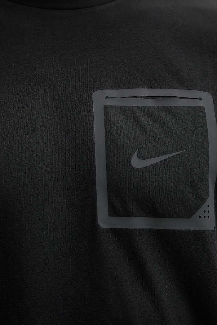 Plavecké tričko Nike černá NESSF506