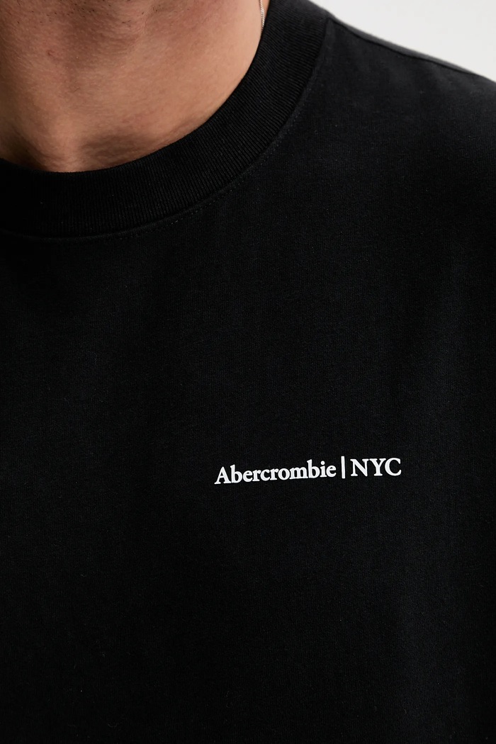 T-shirt bawełniany Abercrombie & Fitch czarny KI123.5060.113