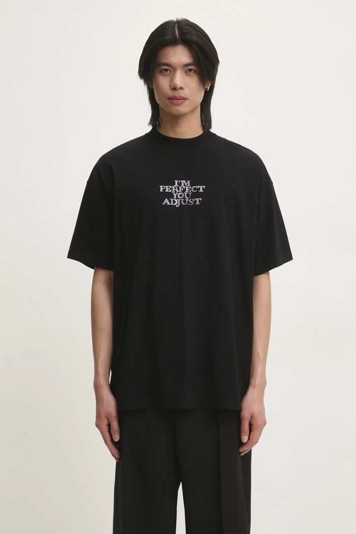 Bavlnené tričko VETEMENTS I'M Perfect You Adjust Regular relaxed čierna UA66TR680B