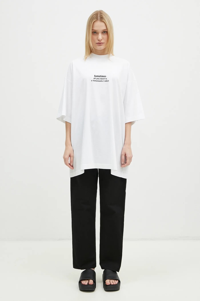 Bavlnené tričko VETEMENTS All You Need Oversized UA66TR690W