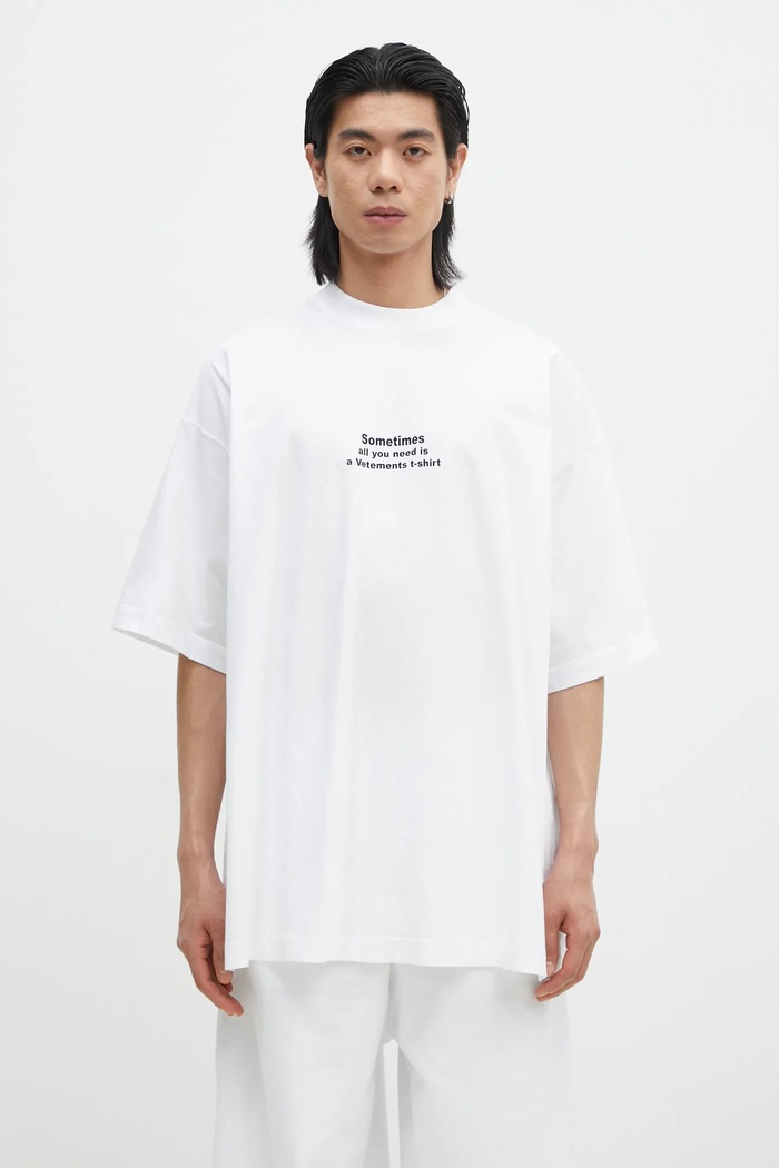 Bavlnené tričko VETEMENTS All You Need Oversized relaxed biela UA66TR690W