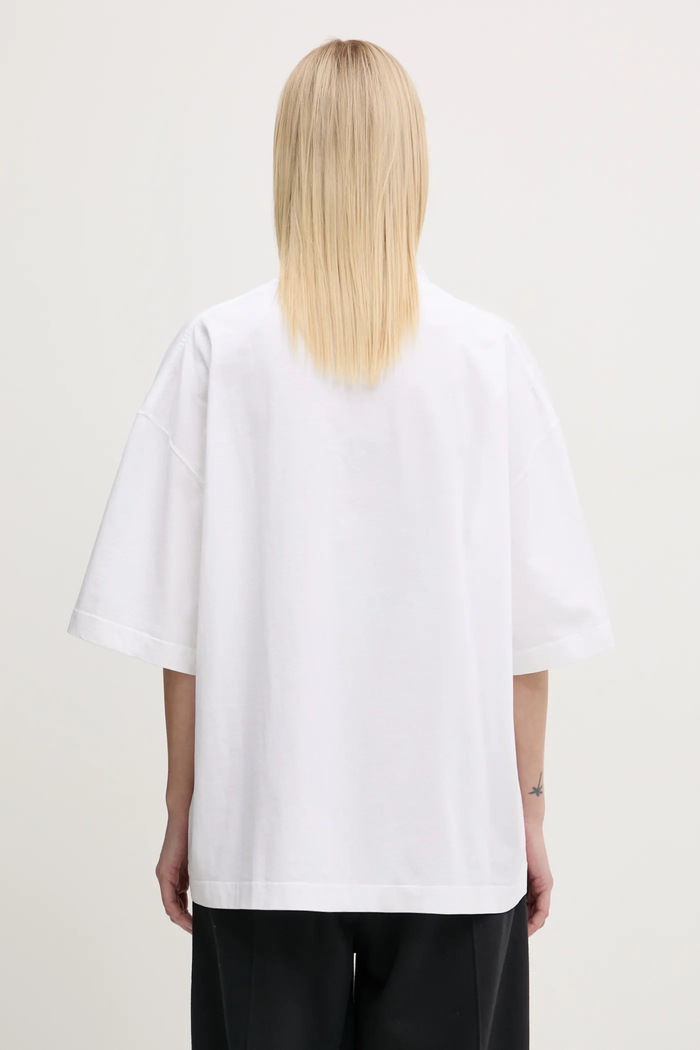 Хлопковая футболка VETEMENTS U Might Know Me Cropped Boxy UA66TR760W