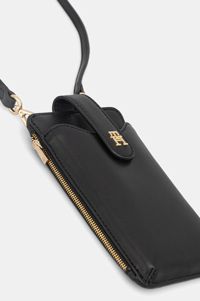 Tommy Hilfiger pénztárca AW0AW18137 fekete SS26