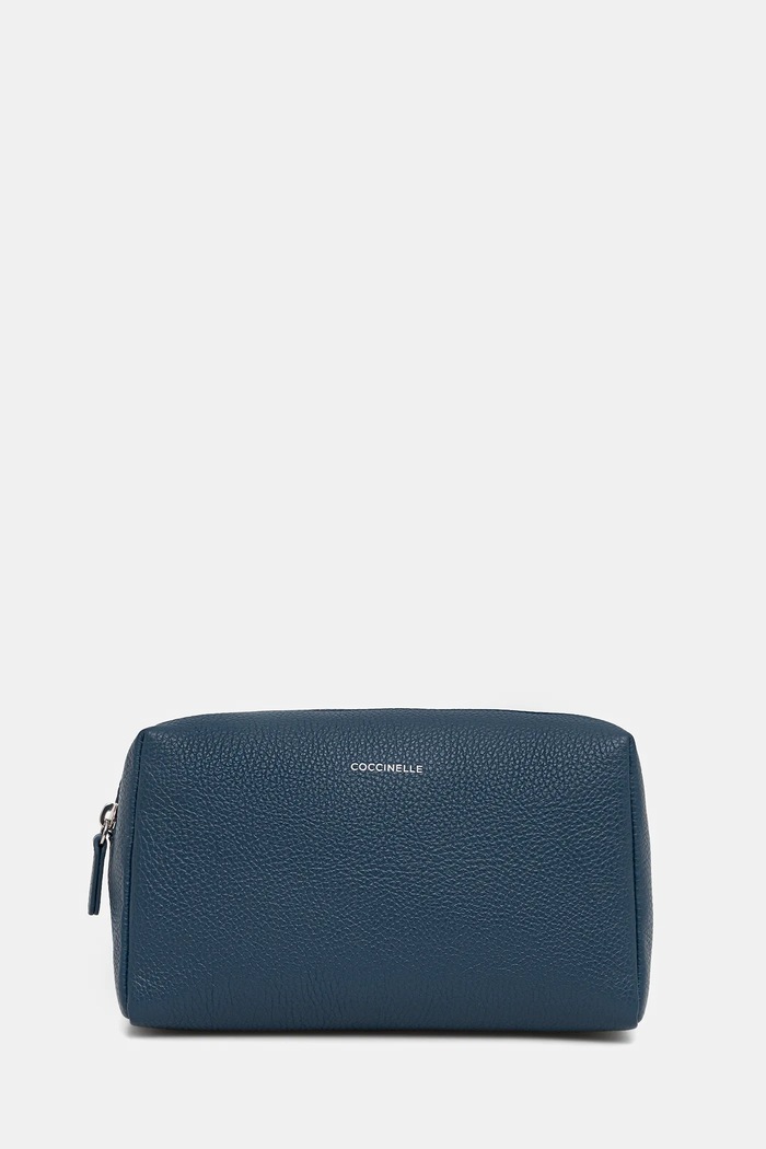 Coccinelle Kosmetyczka damska skórzana SOFT niebieski E5.MUK.95.G0.02