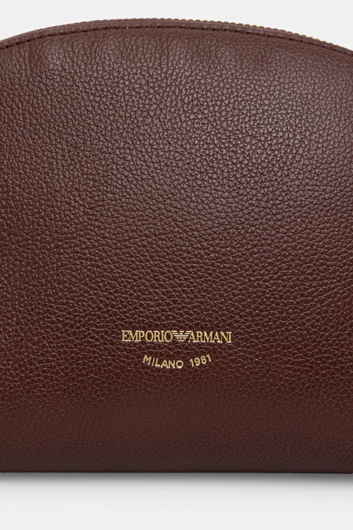 Emporio Armani kosmetyczka damska skórzana brązowy EW000546.AF19568