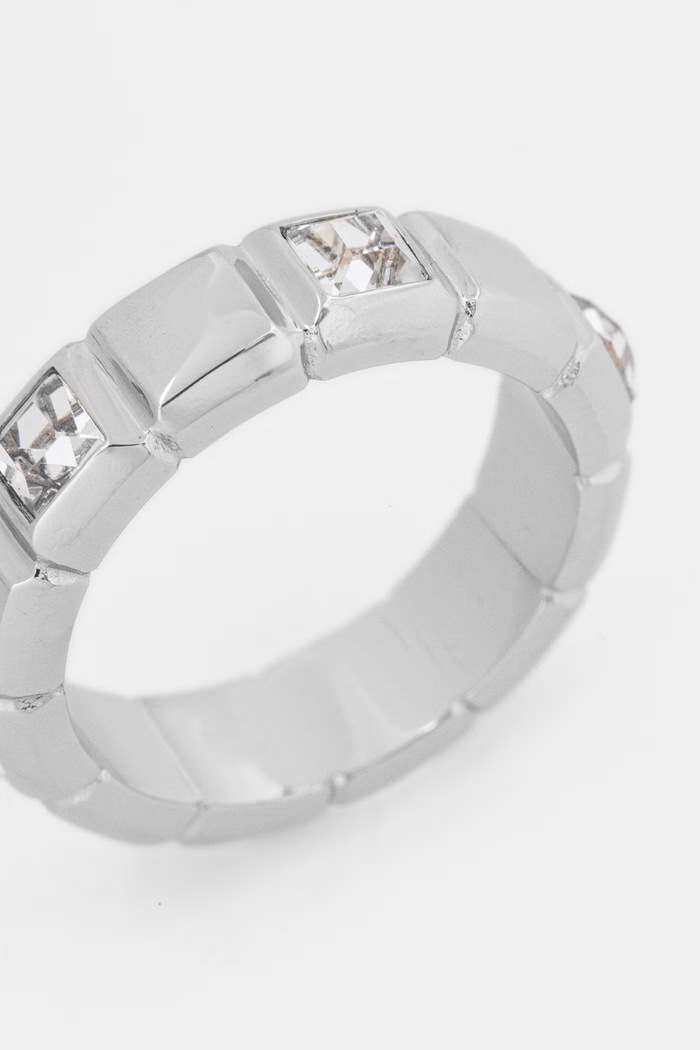 Guess prstýnek dámský nerezový ACE OF DIAMONDS JUBR06.181JW stříbrná SS26