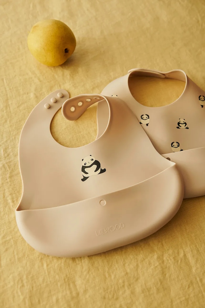 Liewood podbradník Ember Printed Bib 2-pack 2-pak béžová LW20119.PPY2
