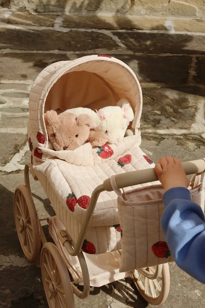 Kočík pre bábiky Konges Sløjd MINNIE TULLE DOLL PRAM béžová KS105009.PPY2