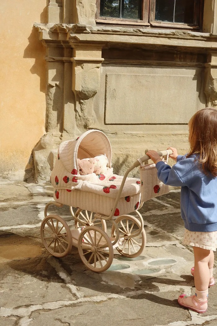 Kočík pre bábiky Konges Sløjd MINNIE TULLE DOLL PRAM KS105009.PPY2 béžová