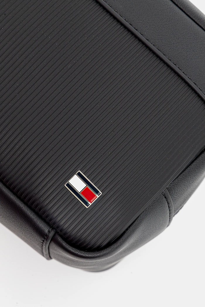 Kozmetická taška Tommy Hilfiger AM0AM13949 čierna
