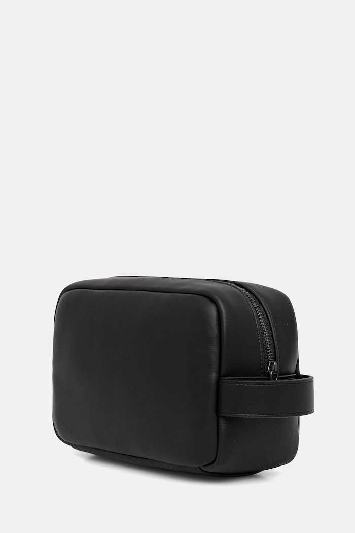 Νεσεσέρ καλλυντικών Calvin Klein LV04D1140G μαύρο SS26