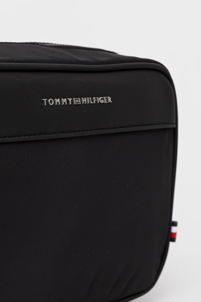 Akcesoria Tommy Hilfiger kosmetyczka męska AM0AM14153 czarny