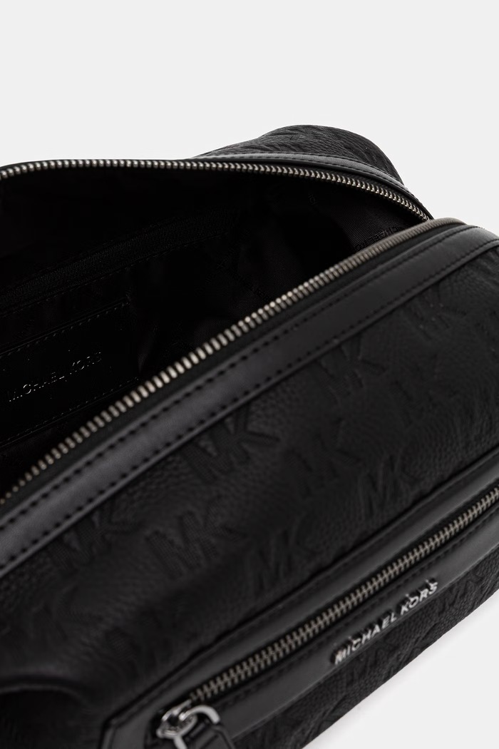 Michael Kors kozmetická taška pánska kožená 33S6LJSN2L čierna