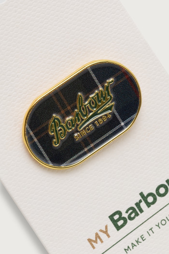 Barbour przypinka UMB0036 złoty AW26