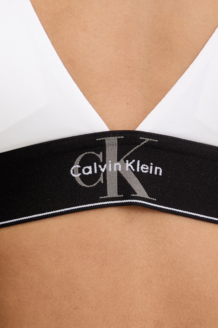 Calvin Klein Underwear biustonosz trójkątny biały LV00QF8703