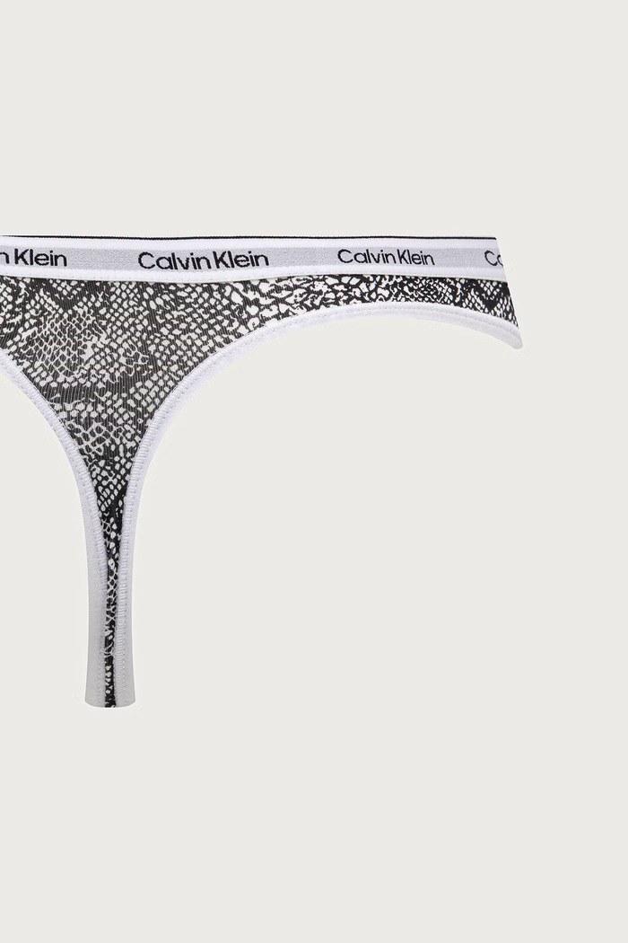 Calvin Klein Underwear tanga dámské bavlněné s elastanem 3-pack LV00QD5209