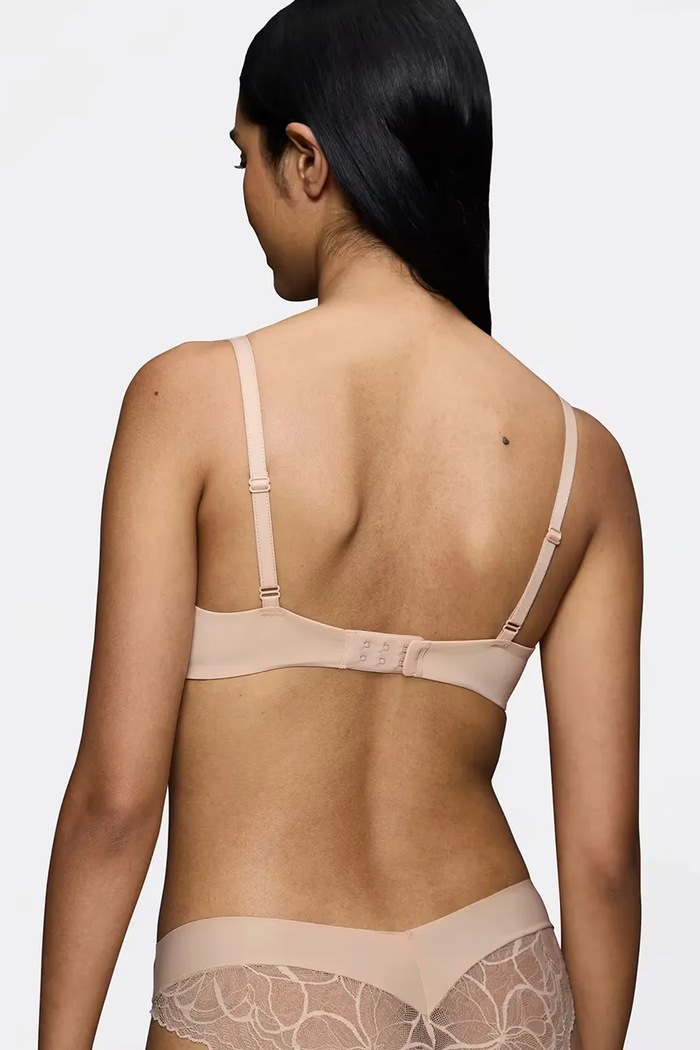 Trojúhelníková podprsenka krajková Body Make-Up Illusion Lace 10219710 béžová AA00