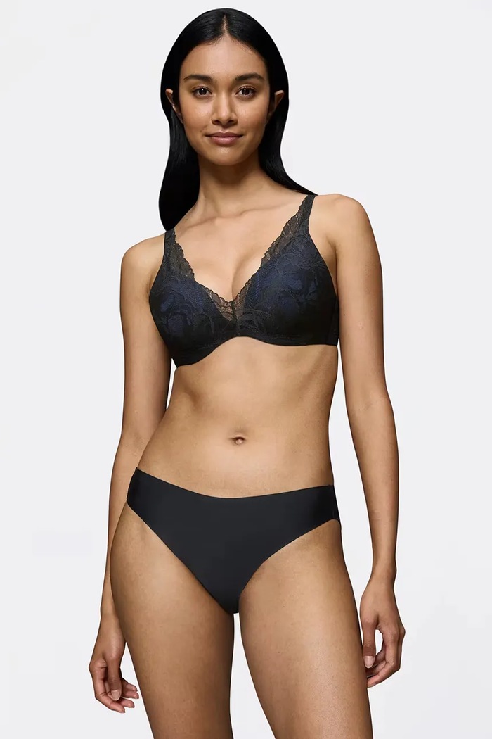 Oblečení Triumph kalhotky dámské Body Make-Up Illusion Lace 10219711 černá