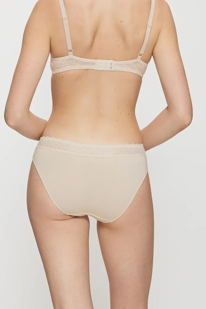Трусы Triumph Feel of Modal 10214403 бежевый SS26