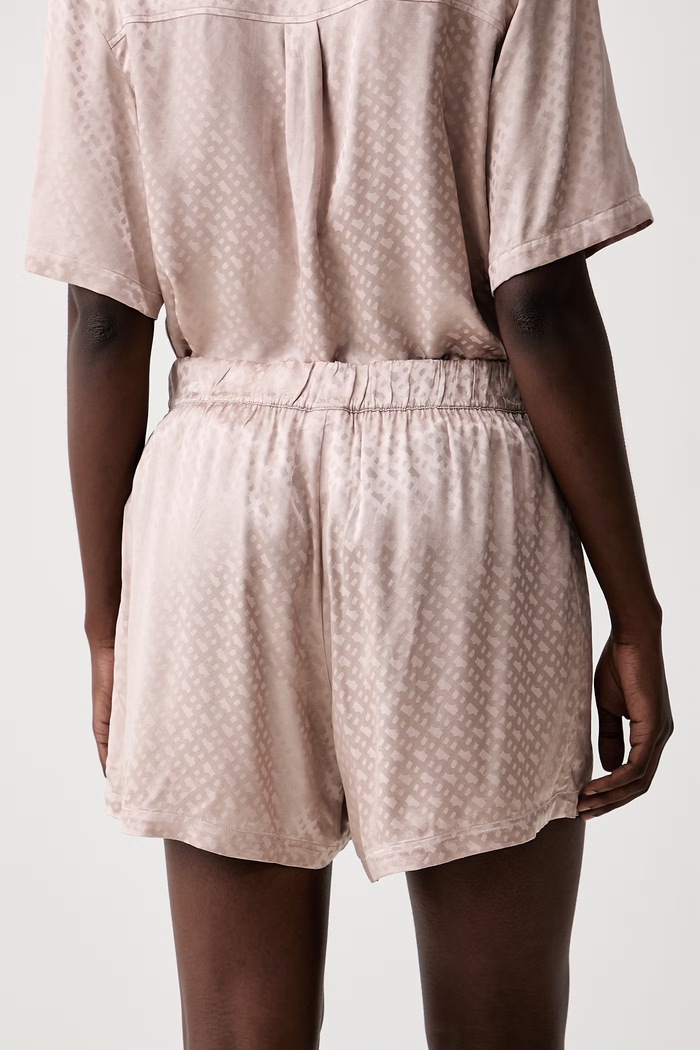 Îmbrăcăminte BOSS pantaloni scurți de pijama pentru femei, din vâscoză B Monogram_Shorts 50561031 bej