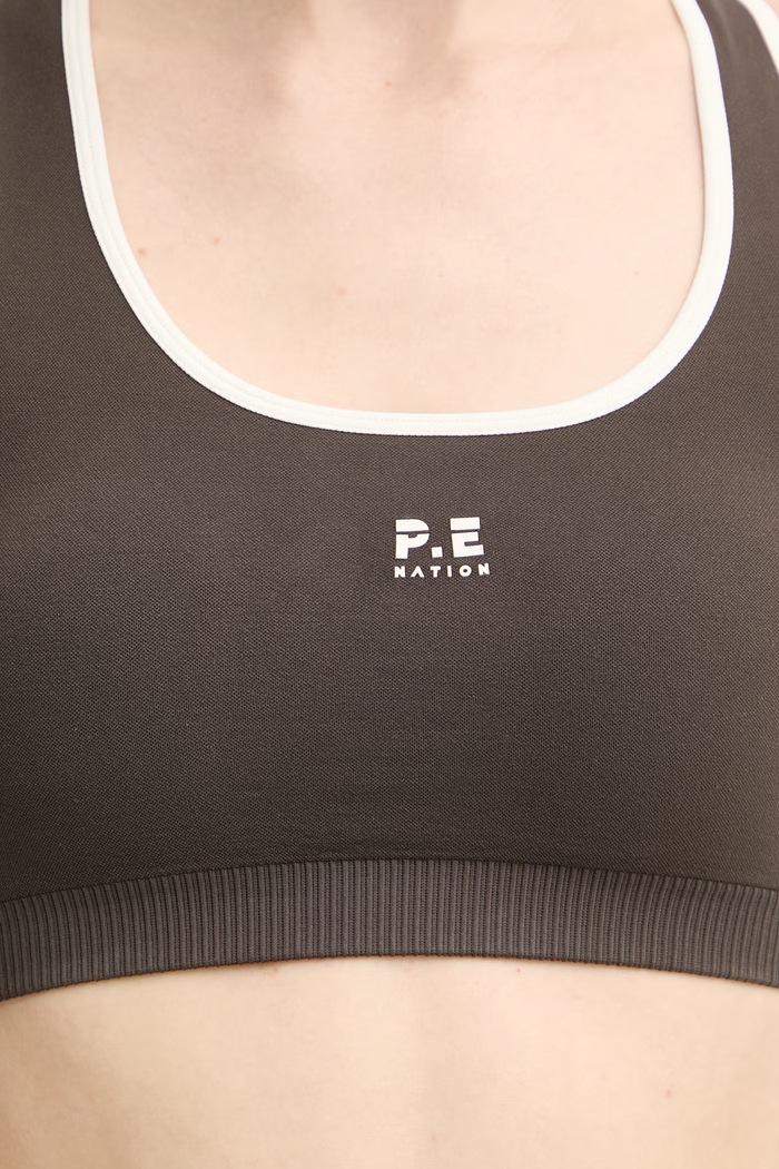 P.E Nation biustonosz sportowy Adaption 261C013 brązowy