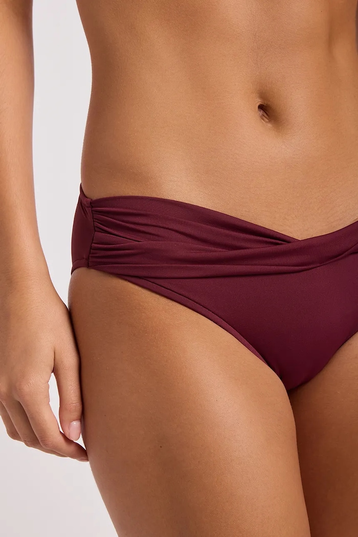 Seafolly figi kąpielowe damskie Twist 44320.942 bordowy