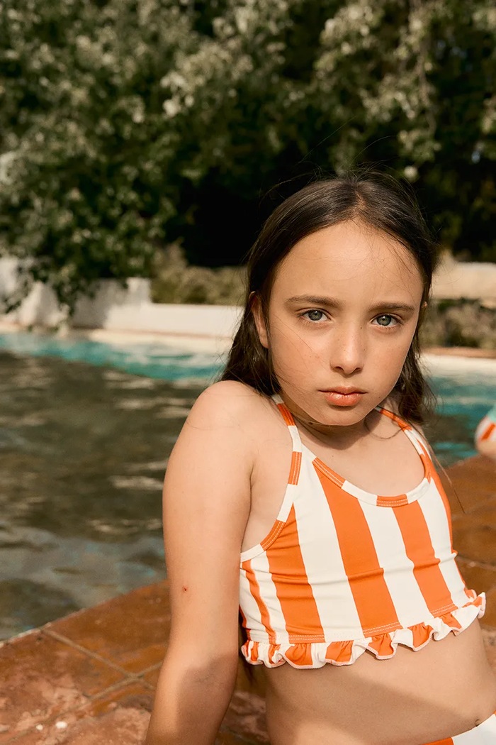 Dvoudílné dětské plavky Tinycottons RED STRIPES SWIM SET SS26.439