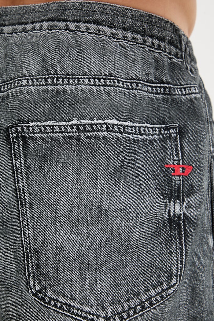 Diesel pantaloni scurți de baie pentru bărbați SOCCER-41-DNM gri A20535.0GSBC