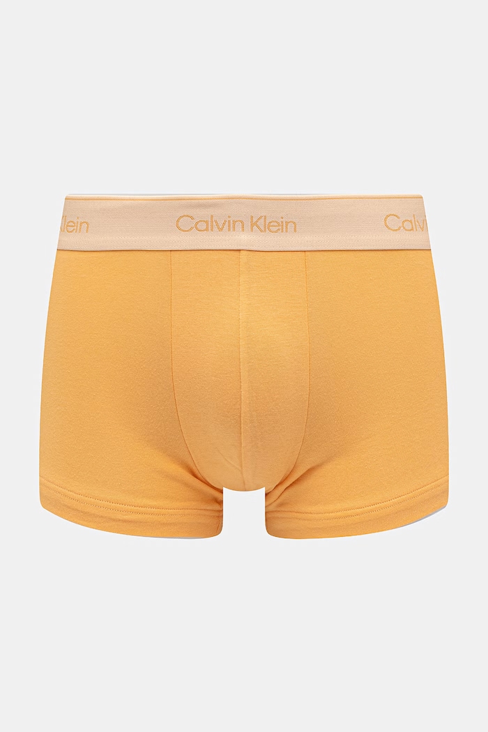 Calvin Klein Underwear priliehavé boxerky pánske 5-pak LV00NB4550