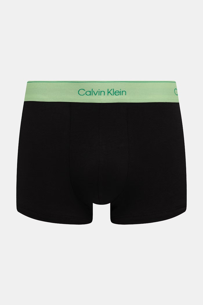 Oblečenie Calvin Klein Underwear priliehavé boxerky pánske 5-pak LV00NB4550 čierna
