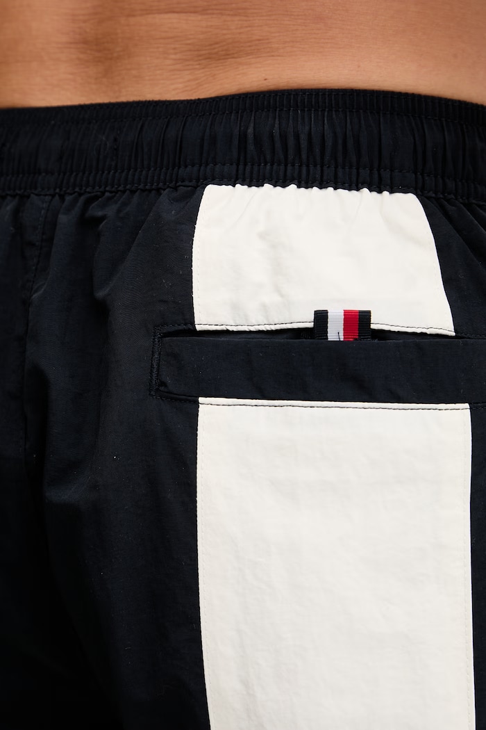 Tommy Hilfiger pantaloni scurți de baie pentru bărbați UM0UM03740 bleumarin