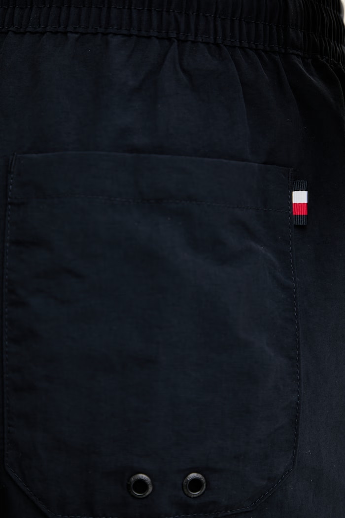 Tommy Hilfiger pantaloni scurți de baie pentru bărbați bleumarin UM0UM03749