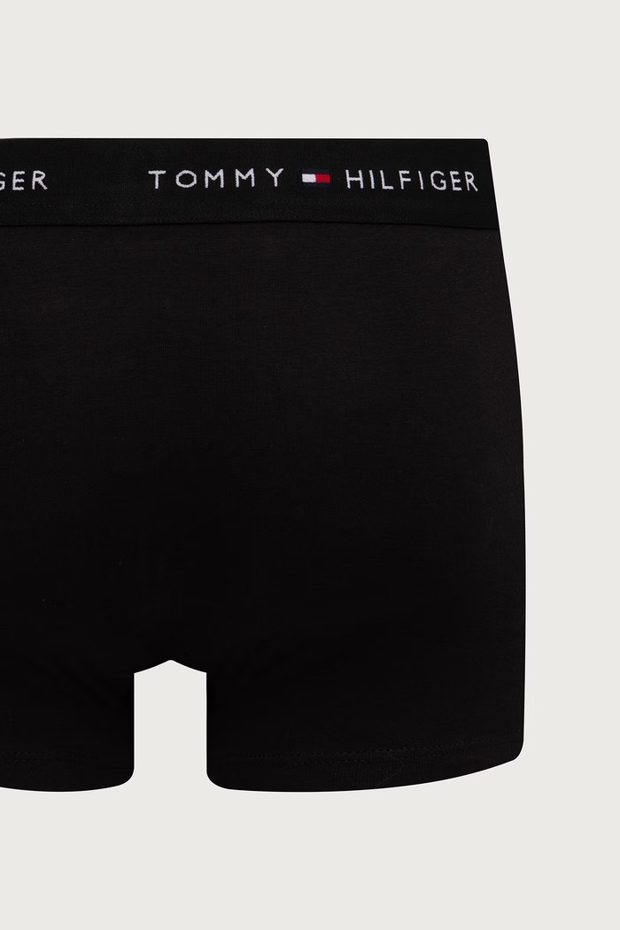Tommy Hilfiger boxeri pentru bărbați din bumbac cu elastan pachet de 3 UM0UM03890
