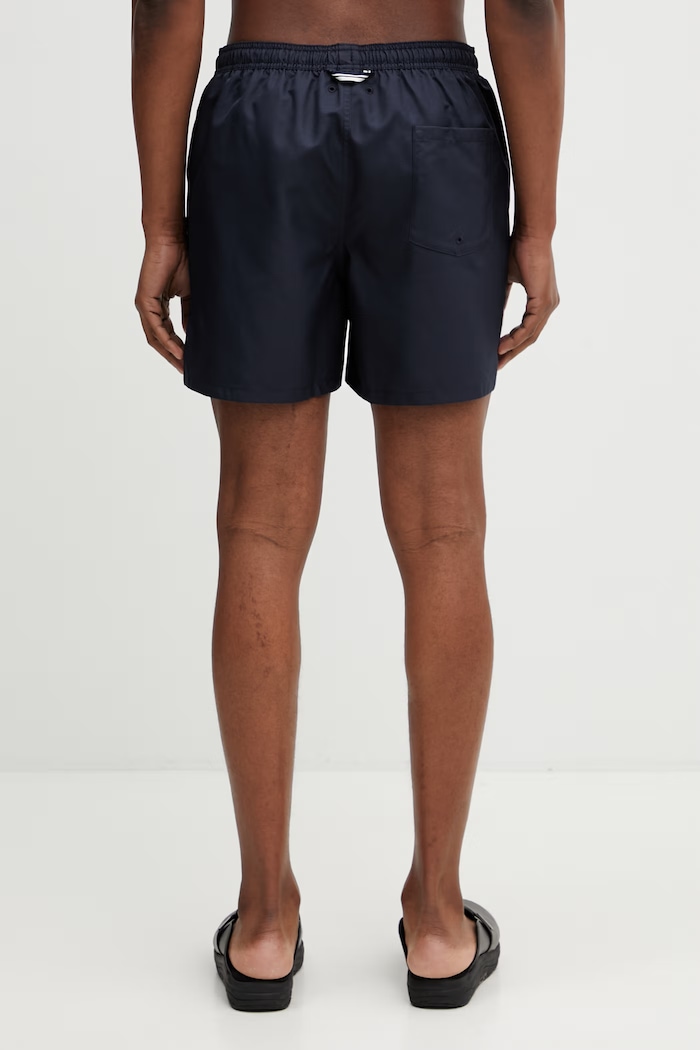 Abbigliamento Fred Perry pantaloncini da bagno S2303 blu navy