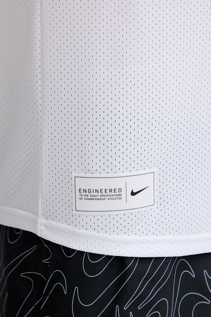 Nike kopalni top moški bela NESSF515